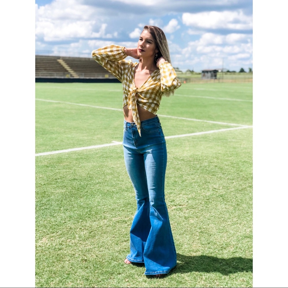 Gingham crop top in mustard